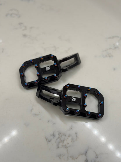 44 Tints E-Moto Foot Pegs