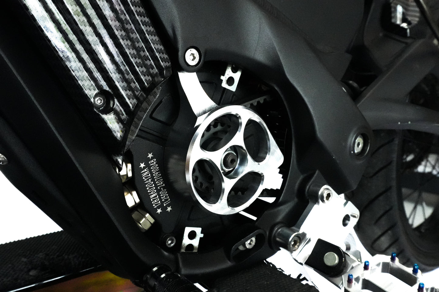XXX METAL motor cover V1
