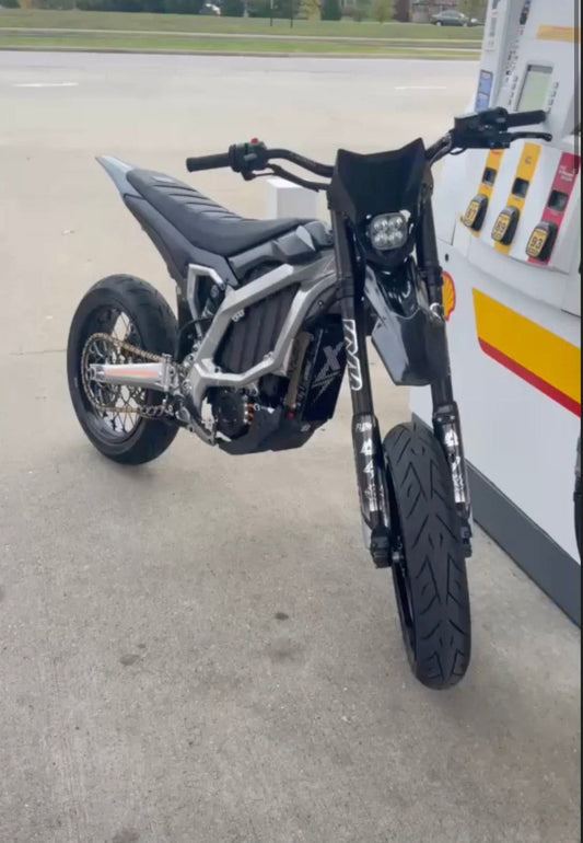 44 Tints Custom Ultra Bee Wheels