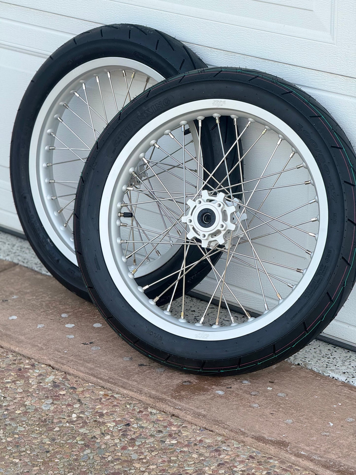 44 Tints Supermoto Wheel Set – Surron LBX / E-Ride Pro SS 2.0